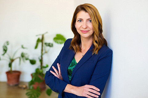 Laurel McNall headshot